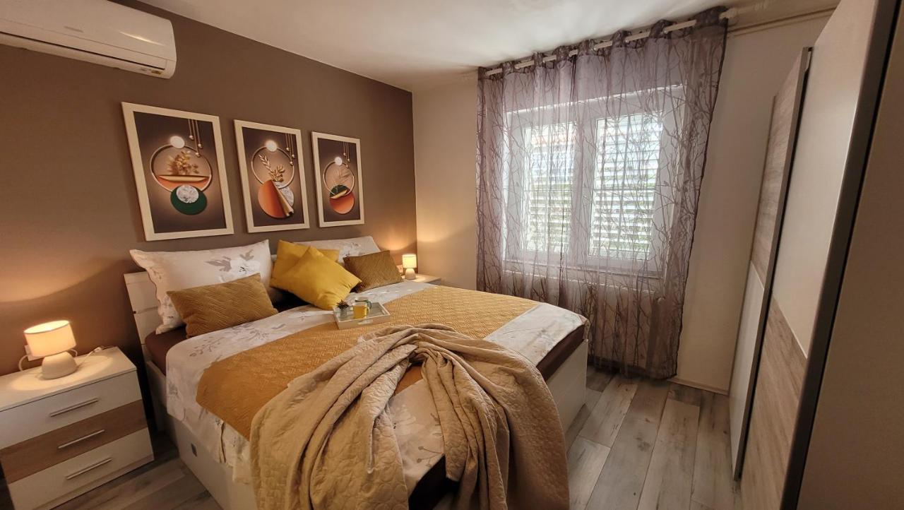 Katy Otel Krk Town Dış mekan fotoğraf
