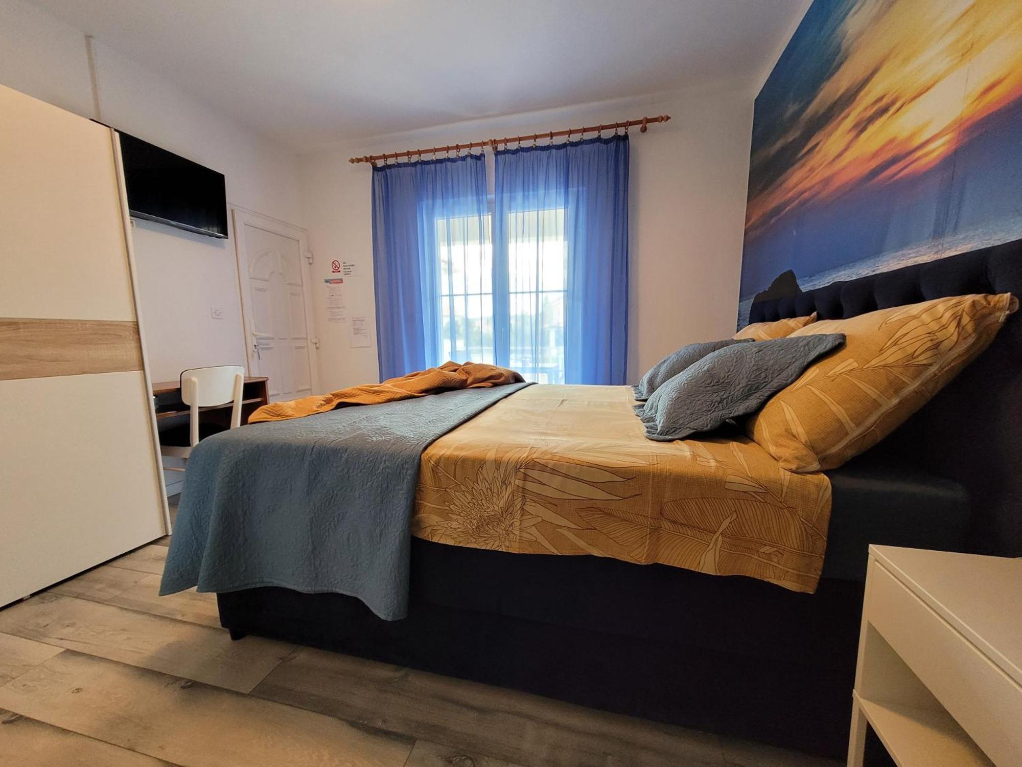 Katy Otel Krk Town Dış mekan fotoğraf